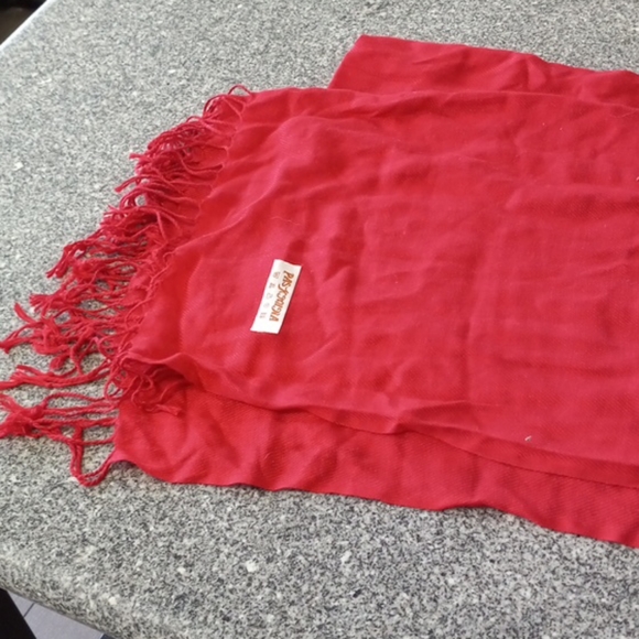 Pashmina silk blend scarfs - Picture 6 of 6